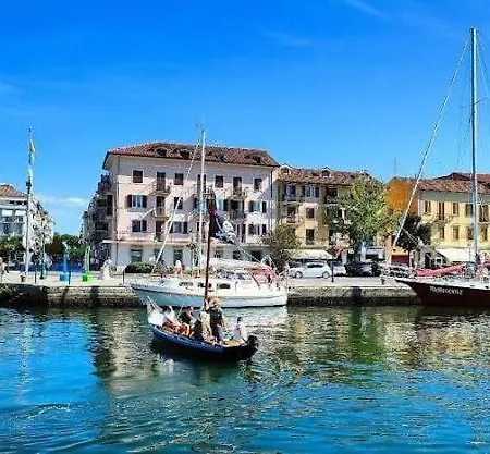 & Sea Apartman *